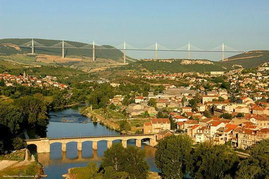 Gite Montalies Северак-ле-Шато Экстерьер фото